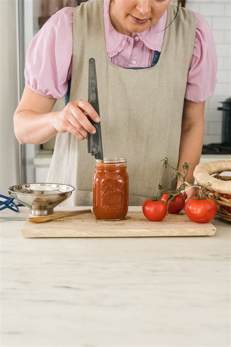 How To Can Tomato Sauce - The Perfect Beginner’s Recipe - Azure Farm