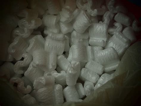 Cool Styrofoam Shipping Peanuts Water Packet Packing Machine