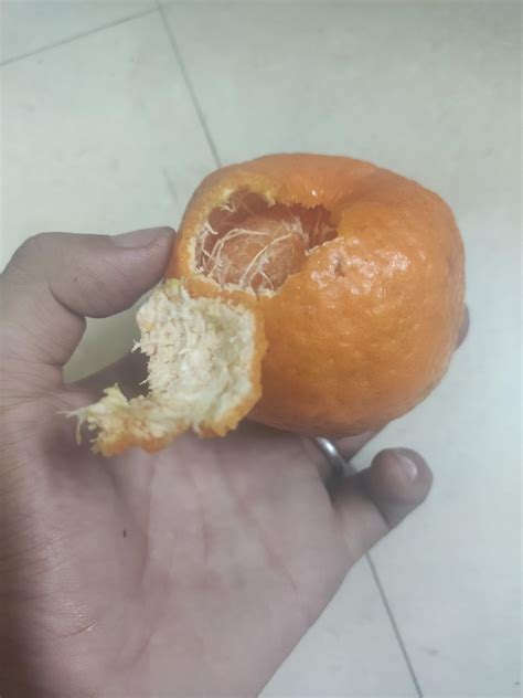 Lays have now started making oranges. : mildlyinfuriating