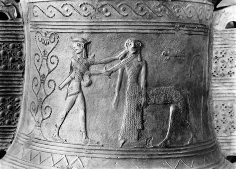 From the Louvre: "Perseus slays Medusa, from a relief-decorated amphora from Boeotia, early ...