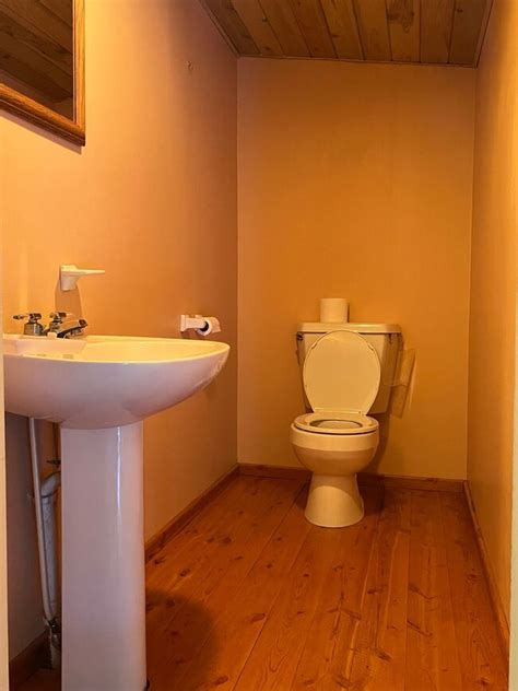 2 Bed 1.5 Bath log cabin in Gallatin Gateway - House Rental in Bozeman, MT | Apartments.com
