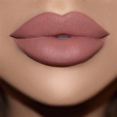 Vampy Lips, Kissable Lips, Matte Lips, Lip Gloss Colors, Lip Colors, Lipstick Shades, Lipstick ...