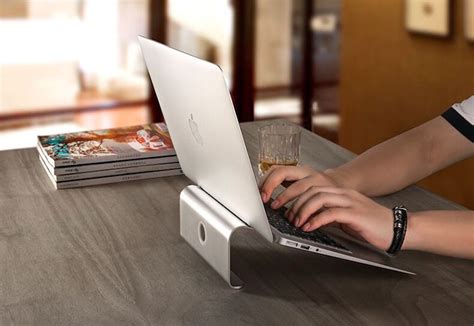 Best MacBook Pro Plus MacBook Air Accessories You Can’t Ignore | The ...