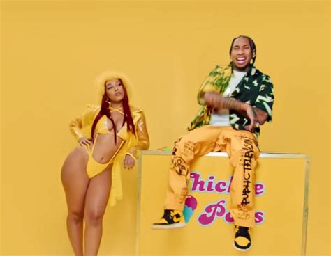 Juicy — Doja Cat feat. Tyga from The Biggest and Best Songs of 2019 | E! News