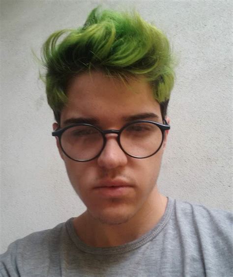 Pin by Library of References on GUYS | Green hair, Green hair men, Mens hairstyles