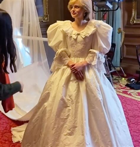 The Crown: Emma Corrin Shares Behind-the-Scenes Photos