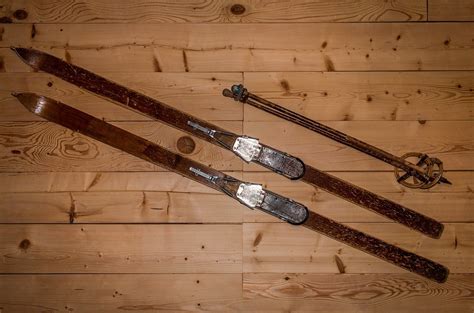 Who do we thank for the planks? A short history of skis | SnowSeekers