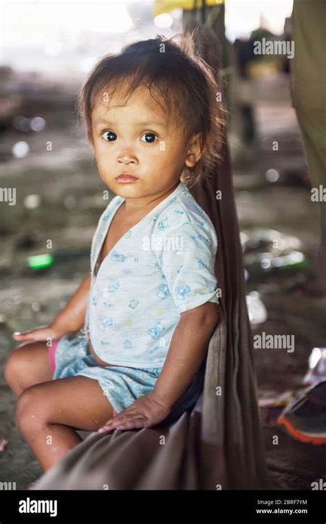 Young Cambodian girl. Battambang, Cambodia, Southeast Asia Stock Photo - Alamy