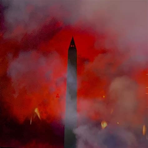 Washington Monument during fireworks : r/oddlyterrifying