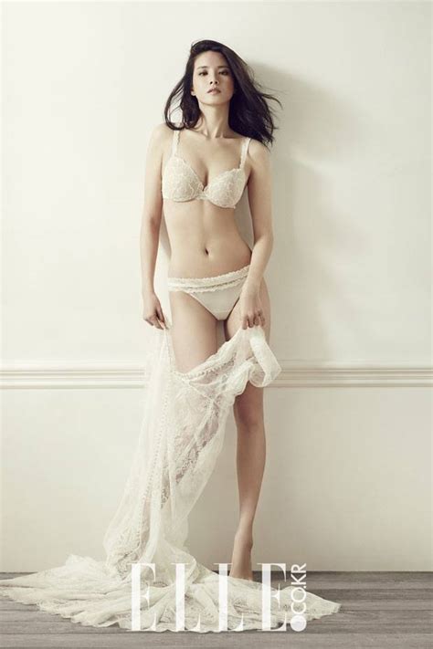 Actress Lee Ji Yeon is innocently sexy in lingerie pictorial for "ELLE"