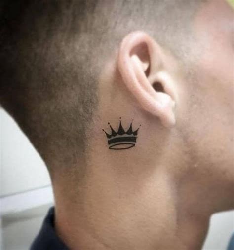 50 Stunning Crown Tattoos for Men [Latest Designs 2024]