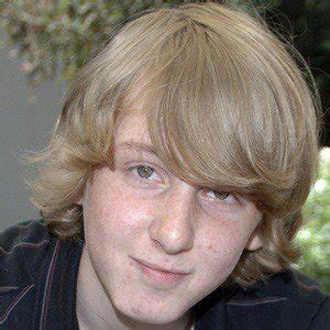 Dean Collins - Bio, Facts, Family | Famous Birthdays