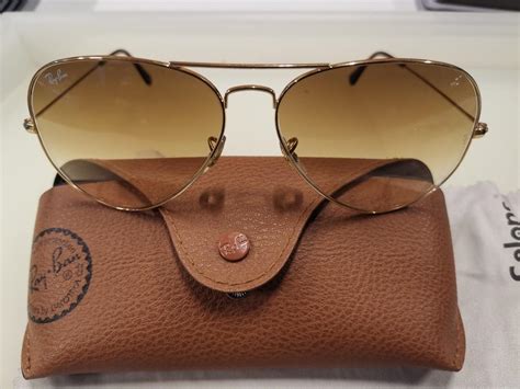 Ray-Ban Aviator Large Metal Gold, Luxury, Accessories on Carousell
