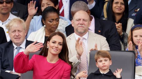 Mike Tindall reveals the reason for Prince Louis's cheeky jubilee pageant antics | ITV News