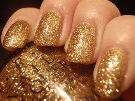 Gold Glitter Nail Polish - FMag.com