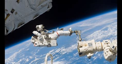 Watch 2 NASA Astronauts Take a Spacewalk Outside the ISS