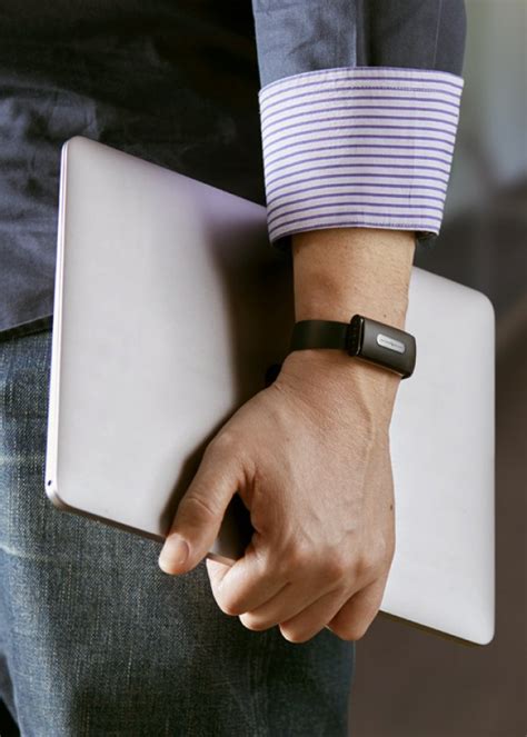 5 Wearable Gadgets That Will Increase Your Productivity | Inc.com