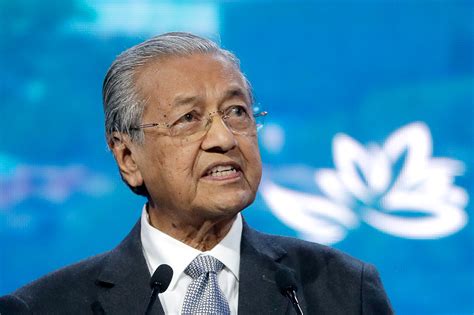 Malaysian PM says Hong Kong leader should quit | Global News