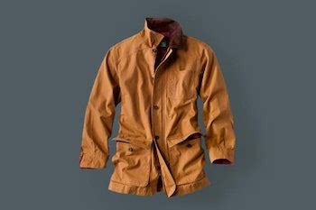 7 Men's Barn Coats That Offer Warmth And Timeless Rugged Charm