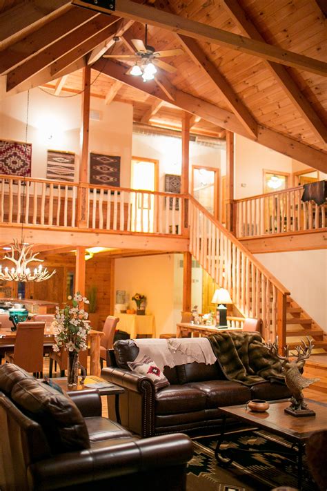 Open floor plan - perfect for groups! Get away to Buffalo Lodge! - Photo courtesy of Jana Marie ...