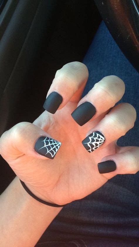 Coffin Halloween Nails that are Truly Spooktacular (With images) | Halloween nail designs, Black ...