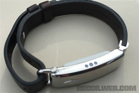 Gadget Fu: Fossil Q Reveler activity tracker | RECOIL