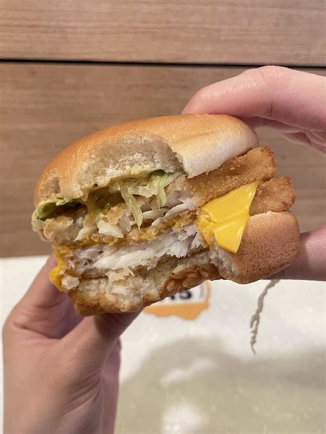 We Tried McDonald's New Black Pepper Filet O Fish®️ Burger; Here's ...