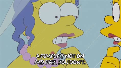 Marge Simpson Lipstick GIF - Find & Share on GIPHY