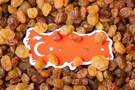 Premium Photo | Flag and map of Turkiye on raisins