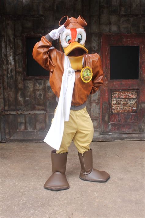 Launchpad Mcquack Cosplay