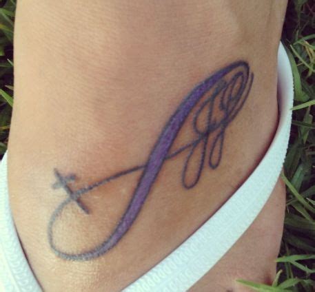 Infinity tattoo with initials no cross and add letter j into it | Tattoos, Cool tattoos, Pretty ...