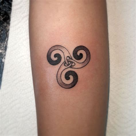 Triskel Celtic design symbol Tattoo – The Black Hat Tattoo Dublin 2017 | Celtic tattoo symbols ...