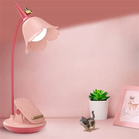 12 Incredible Pink Desk Lamp for 2023 | CitizenSide
