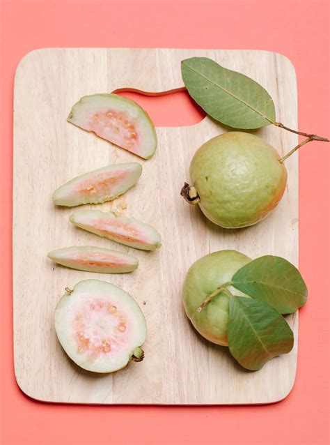 Unlock the Tropical Delight: Guava Fruit Recipes to Tantalize Your ...