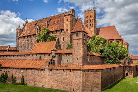 Ever thought of getting a house that looks like a medieval castle ...