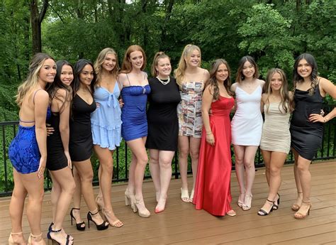Conard High School Senior Prom: Photo Gallery - We-Ha | West Hartford News