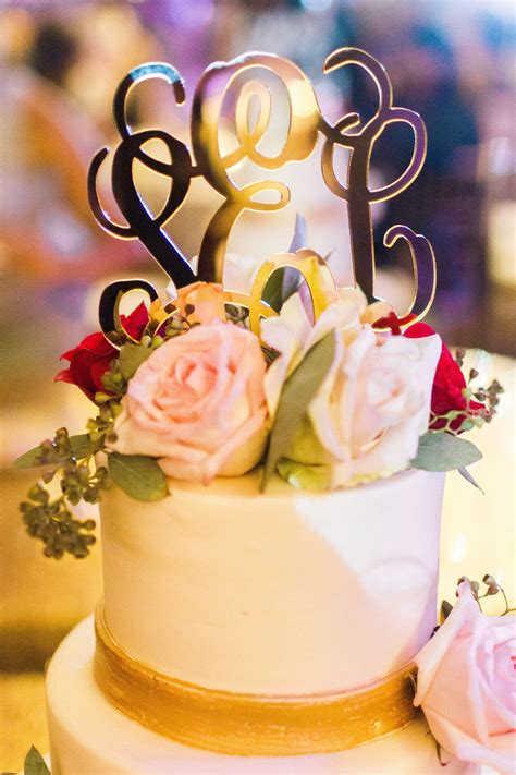 monogram wedding cake topper | Monogram wedding cake, Cake topper wedding monogram, Wedding cake ...
