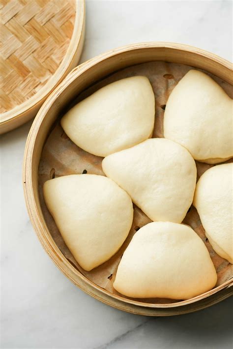 Steamed Bao Buns Recipe (Fluffy Chinese Bao) - Hungry Huy