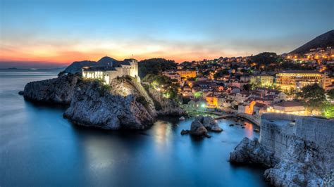 Passion For Luxury : CROATIA - LAND OF 1000 ISLANDS