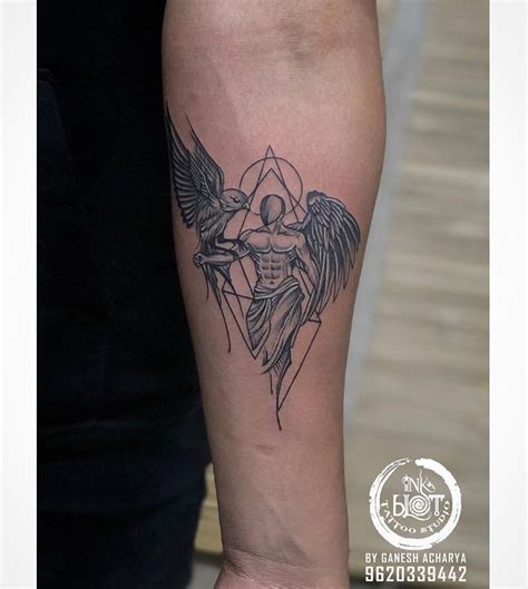 Geometric guardian angel tattoo | Tatuagem, Ideias de tatuagens, Tatuagens