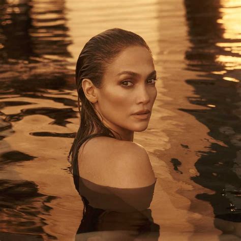 Jennifer Lopez Wallpaper 4k - IXpaper