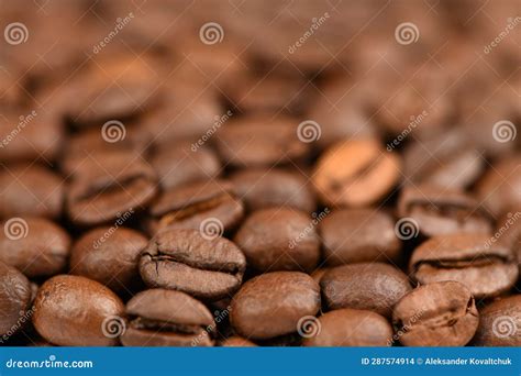 Roasted Coffee Beans Background Stock Photo - Image of object, espresso ...