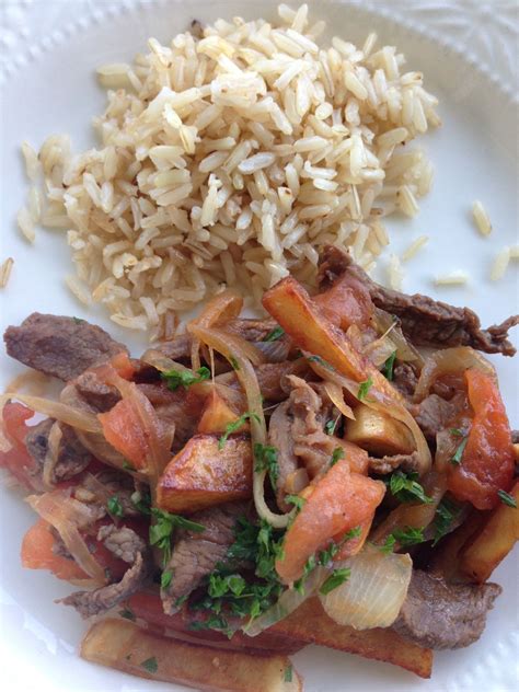 Lomito Saltado Recipe: Delicious Peruvian Stir-Fried Beef with Vegetables and French Fries