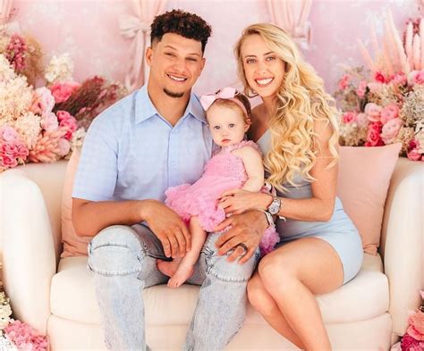 Patrick Mahomes' daughter stars in new commercial BTS