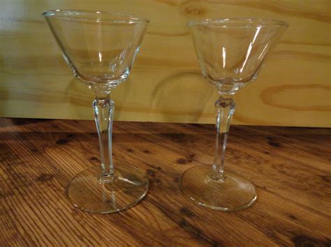 Vintage 1950s to 1960s Clear Drinking Glasses Set of Two/pair - Etsy