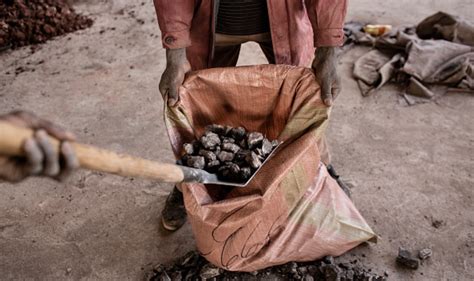 “No One Has the Right to Judge”: Women’s Voices on Working in DRC’s ...