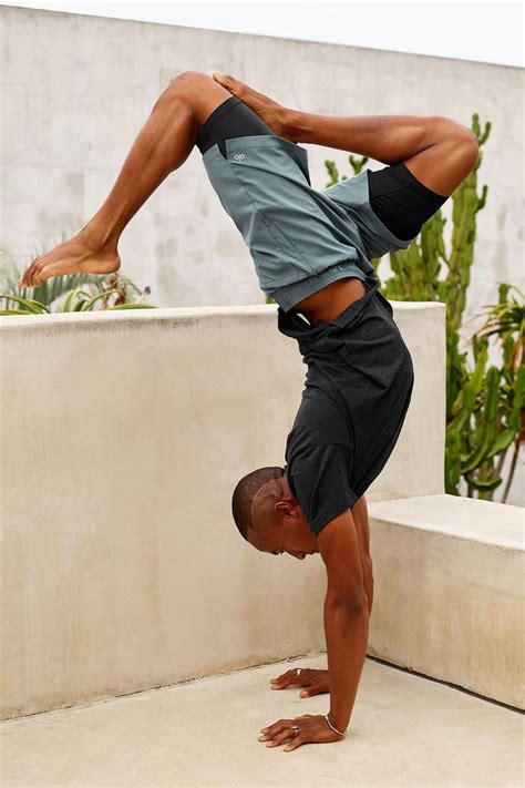 alo yoga men's review