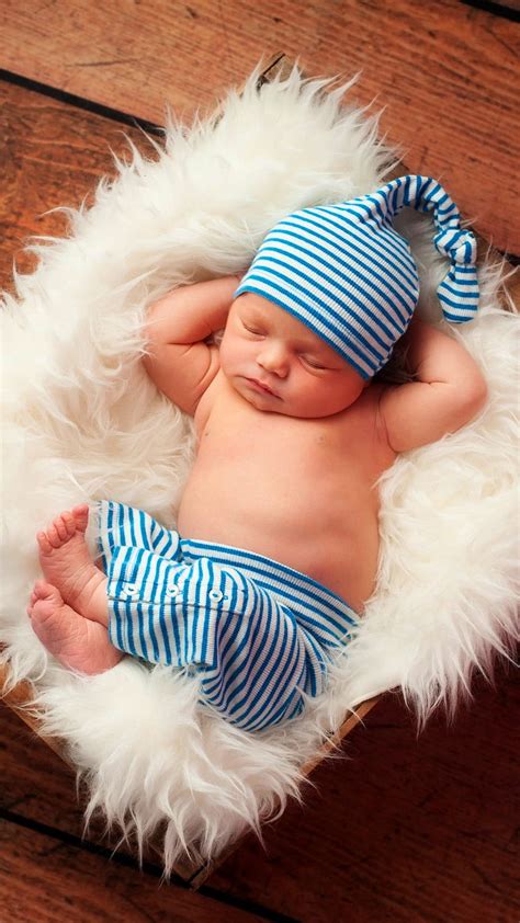 Cool Newborn Baby Sleeping - Mobile New Born Baby - - teahub.io, Sleeping Boy HD phone wallpaper ...