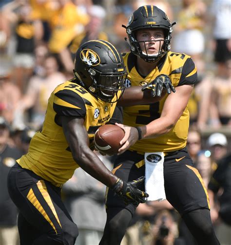 Missouri Football: Ways the Tigers can avoid embarrassment at Kentucky