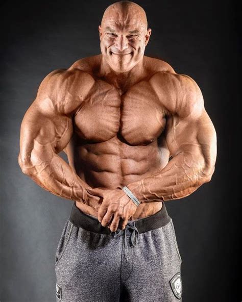 Bodybuilder | Body building men, Bodybuilders men, Muscle men